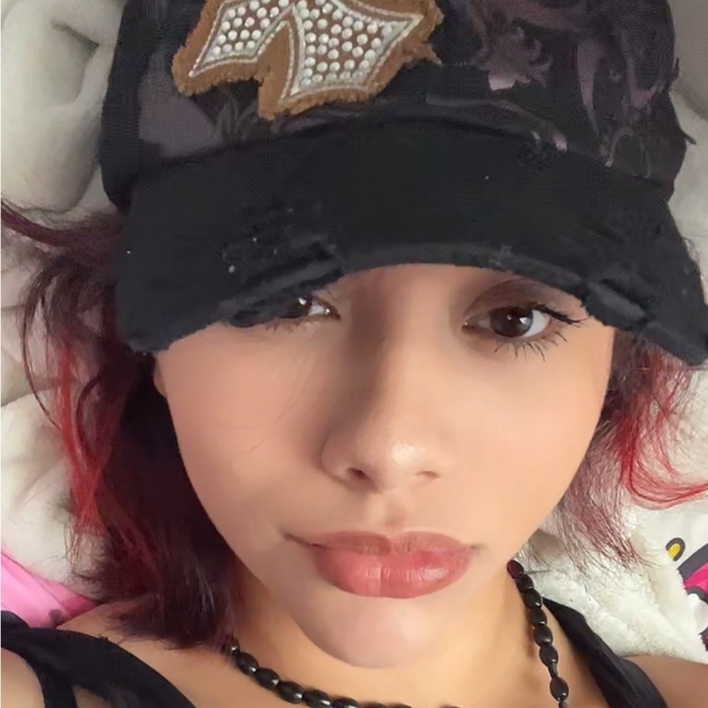 Meet your Posher, Makayla